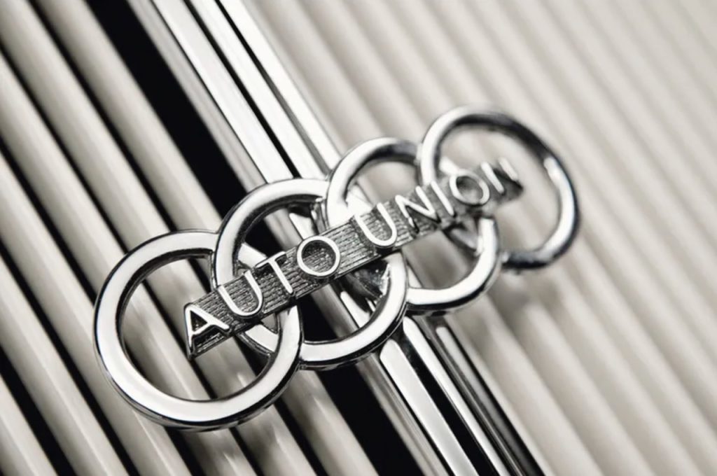 Audi rings Auto Union badge